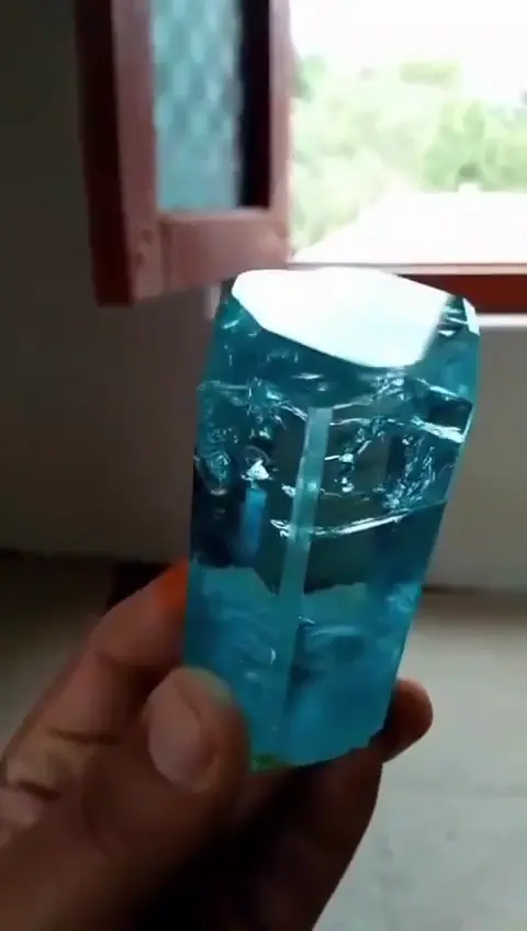 Deep blue crystal